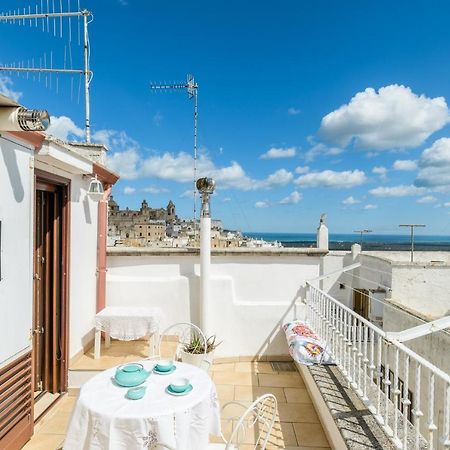Апартаменты La Terrazza Del Marinaio Остуни Экстерьер фото