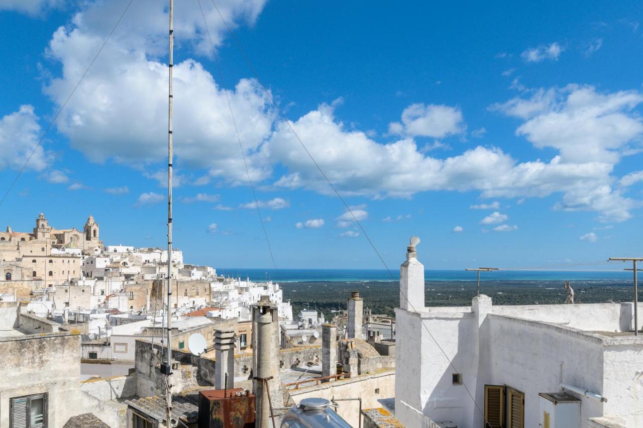Апартаменты La Terrazza Del Marinaio Остуни Экстерьер фото
